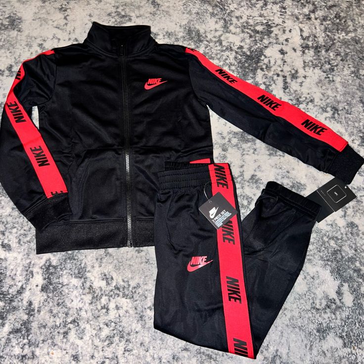 Nike Track Suit Size : 6 New With Tags Nike Fitted Sports Sets, Nike Fitted Sportswear Sets, Fitted Nike Sports Sets, Black Cotton Sportswear Set, Nike Long Sleeve Streetwear Set, Black Sportswear Sets For Winter, Nike Tracksuit Men, Nike Suit, Nike Tech Tracksuit