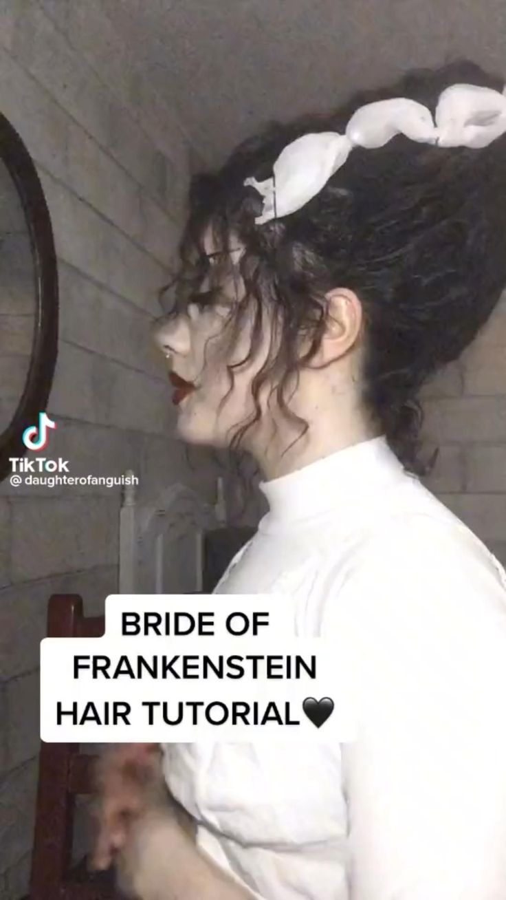 Frankenstein Costume Diy, Bride Of Frankenstein Halloween Costume, Bride Of Frankenstein Hair, Bride Of Frankenstein Makeup, Frankenstein Halloween Costumes, Bride Of Frankenstein Halloween, Bride Of Frankenstein Costume, Frankenstein Costume, Halloween Bride