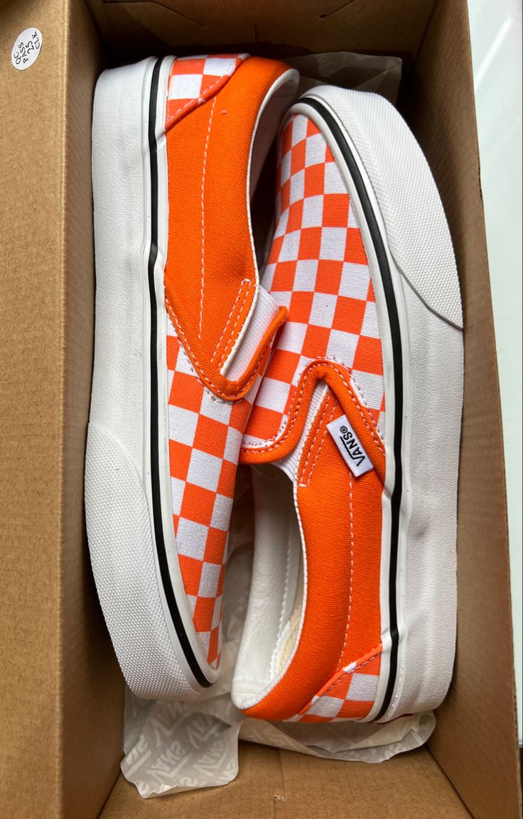 Vans Slip Ons, Orange Vans, Vans Shoes Women, Tenis Vans, Orange Outfit, Vans Slip On, Orange Is The New Black, Vans Authentic Sneaker, Vans Classic Slip On Sneaker