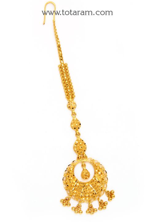 22 Karat Gold Maang Tikka - Papidi Billa - 235-GT351 - in 7.550 Grams for USD $671.85. 
Made in India by Totaram Jewelers Online this product is in Gold - 22 Karat BIS Hallmark 916 KDM Gold  & is an excellent gift for Adult - Women. Ships fully insured with secured guaranteed delivery for free with your order over $250 from New Jersey USA & comes with 30 days exchange policy. Gold Tika Design, Gold Mang Tika Design, Tikka Jewelry Indian Gold, Maang Tikka Bridal Gold, Papidi Billa Gold Designs, Gold Maang Tikka Designs, Gold Mangtika, Maang Tikka Gold, Gold Maang Tikka