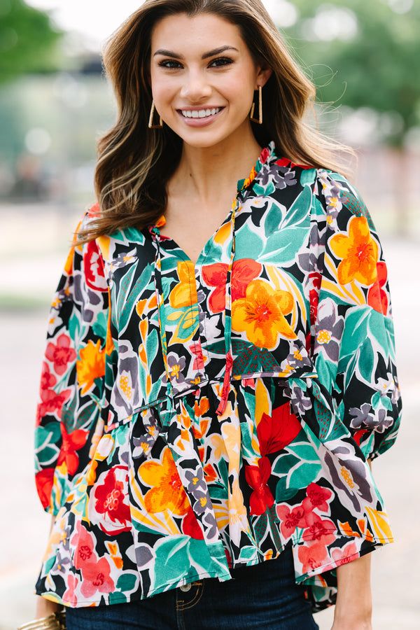 Look no further than our All On You Green Floral Blouse when you want to stand out in the crowd! Its bold floral print, vivid colors, and peplum cut make it the perfect statement piece. 
V-neckline with tied detail
3/4 sleeves
Babydoll cut
Bold floral print
No stretch
Savannah is wearing the small. Green Floral Blouse, Black Floral Blouse, Bold Floral Print, Cruise Outfits, Cute Spring Outfits, Floral Print Fabric, Casual Work Outfits, Model Fits, Floral Shirt