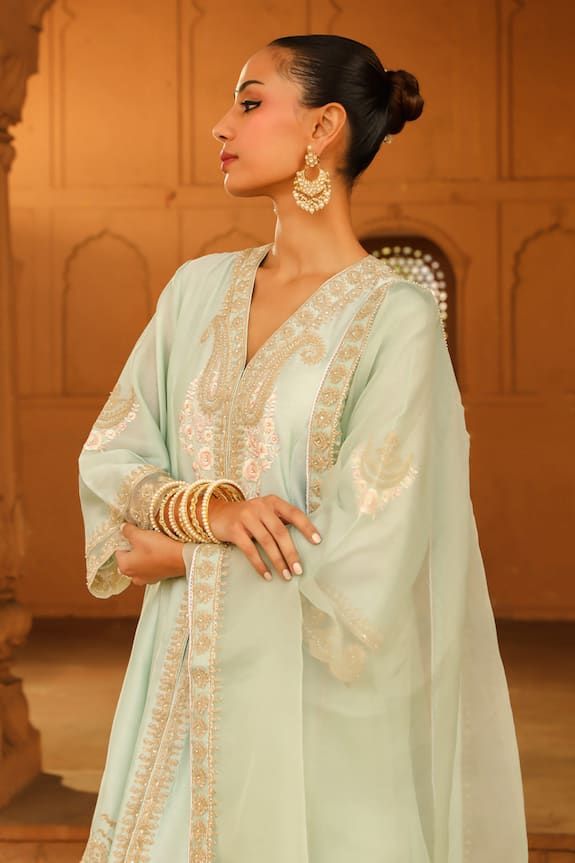 Misty green short anarkali, adorned with kashmiri tilla, parsi gara embroidery and highlighted with basra moti. Paired with a dogri salwar and embroidered border dupatta. - Aza Fashions Parsi Gara Embroidery, Short Anarkali, Gara Embroidery, Green Anarkali, Salwar Pattern, Embroidered Border, Luxury Sale, Silk Organza, Green Shorts