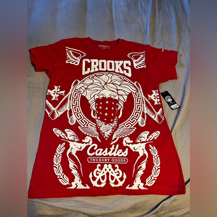 New With Tags Crooks And Castles Ovp Crooks Medusa Tee Yb6 Red Cotton T-shirt With All Over Print, Red Cotton Shirt With Graphic Print, Red All Over Print Crew Neck Shirt, Red Crew Neck Shirt With All Over Print, Red Cotton Top With All Over Print, Red Cotton Shirt With All Over Print, Red Printed Shirt For Streetwear, Red Cotton Printed T-shirt, Red Printed Cotton T-shirt