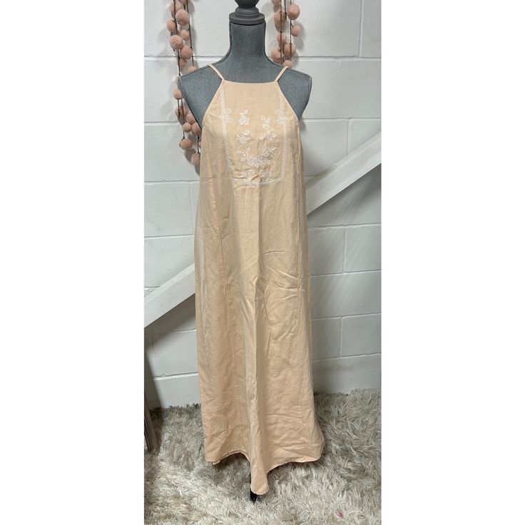 Zara Linen Blend Long Dress Tie Back Embroidered Front 73% Cotton 27% Linen Dresses - Alpha Sizes Size Bust Waist Hips Xxs 31½ 22¾ 33¾ Xs 32¼ 24½ 35½ S 34 26 37 M 35½ 27½ 38½ L 37¾ 30 41 Xl 40¼ 32¼ 43¼ Size Xl Nwt M36 Please See All Pictures, They Serve As Part Of My Description Always Same/Next Day Shipping Sleeveless Floral Embroidery Maxi Dress For Brunch, Sleeveless Embroidered Midi Dress For Brunch, Spring Embroidered Long Maxi Dress, Embroidered Long Maxi Dress For Spring, Embroidered Maxi Dress For Brunch, Long Embroidered Beach Dress For Spring, Spring Beige Embroidered Maxi Dress, Zara Floral Embroidered Dress For Beach, Beige Embroidered Maxi Dress For Spring