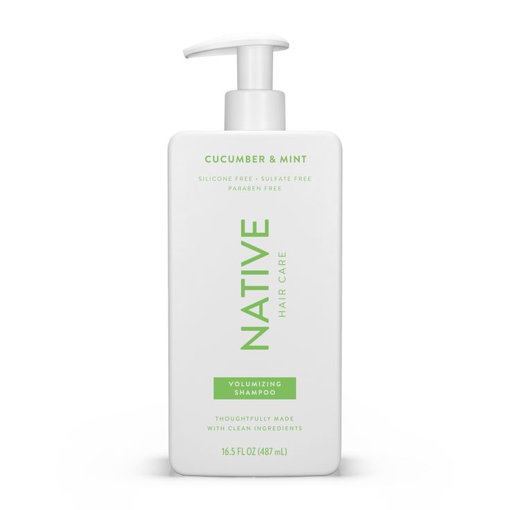 Sitting by the pool with an icy green juice. A cool blend of cucumber, spearmint, and apple notes. Light, clean, and refreshing. Native Cucumber Mint, Native Hair, Apple Notes, Mint Hair, Body Sunscreen, Volumizing Shampoo, Voluminous Hair, Deodorant Spray, Organic Products