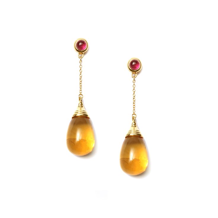 18 karat yellow gold Gemstone drops 20 carats plus Rubellite tops 1 carat approx. Post backs for pierced ears Yellow Quartz, Yellow Gemstones, Golden Jewelry, Yellow Earrings, Jewelry Lookbook, Citrine Gemstone, Pink Gemstones, Simple Jewelry, Rock Crystal