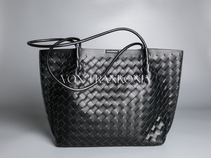 Kadel is a handwoven bag made of split cow leather which is soft and flexible Yes it is genuine leather, the idea we choose the split layer cow leather is to make it smooth, soft like the touch feeling of lambskin. Size: 41cm*27cm*8.5cm Capacity is Middle+, you can put A4 and a 14 inch Pad inside. An inner bag is equipped for your convenience Handwoven Bag, Black Cow, Holiday Bag, Summer Bag, Leather Bags Handmade, Bag Vintage, Bag Handmade, Braided Leather, Cow Leather