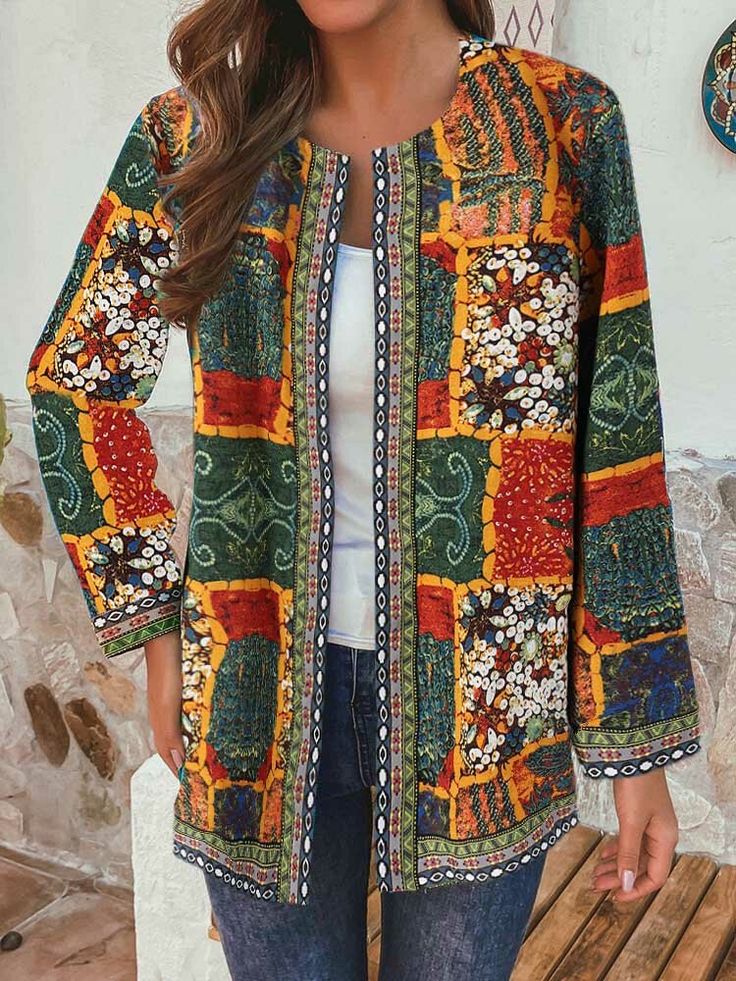 Vintage Ethnic Style Floral Print Patchwork Jackets with Pockets for Women Vintage Coats, Quilt Jacket, Patchwork Jacket, Patterned Cardigans, Cardigan Outfits, Vestidos Vintage, Linnet, Vintage Linen, Vintage Casual