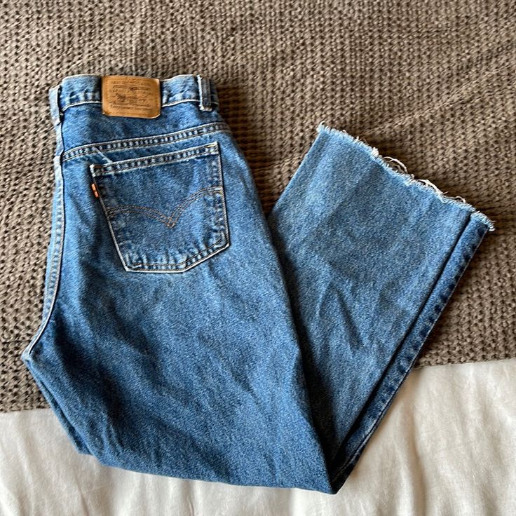 Vintage Orange Tab Levi’s Size 34/30 (Fits Like A Women’s 10) 100% Cotton Cropped Length (28 In) These Babies Are Too Big And Just Sit In My Closet - Hoping To Find Someone To Love Them! Vintage Orange, Find Someone, Jeans Women, S 10, Fit Inspo, Levi's Jeans, Vintage Levis, Levis Jeans, Fitness Inspo