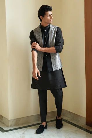 Black Nehru Jacket, Grey Suede Jacket, Black Kurta, Herringbone Texture, Kurta Men, Color Composition, Add Sleeves, Nehru Jacket, Embroidered Collars