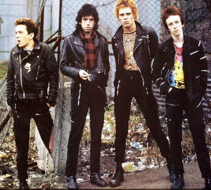 The Clash Fashion, The Clash 70s, 70s Punk Rock Fashion, British Punk Outfits, 70s British Punk Fashion, The Clash Aesthetic, British Punk Fashion, Punk Fashion Aesthetic, The Clash Poster