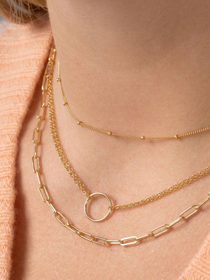 Our satellite choker necklace is the perfect start to your necklace layered look! Delicate and simple, it compliments almost any necklace in your jewelry box. This is an everyday staple you will never want to take off. Paper Clip Jewelry, Jewelry Stack, Paperclip Necklace, Gold Circle Necklace, Necklace Layered, Everyday Necklace, Initial Jewelry, Cute Necklace, Circle Necklace