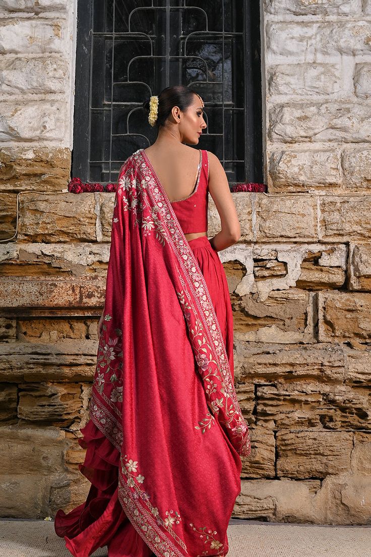 Nala (B) – Sania Maskatiya International Embroidered Slub Silk Sharara With Traditional Drape, Transitional Embroidered Slub Silk Pre-draped Saree, Elegant Slub Silk Pre-draped Saree With Resham Embroidery, Elegant Resham Embroidered Slub Silk Pre-draped Saree, Traditional Slub Silk Dupatta For Reception, Traditional Drape Slub Silk Dupatta For Reception, Red Silk Pre-draped Saree With Resham Embroidery, Tussar Silk Sets For Reception And Navratri, Festive Designer Slub Silk Choli