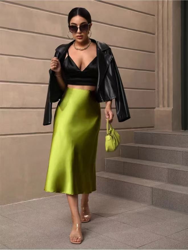 Shipping: Worldwide Express Shipping AvailableDelivery time: 7-15Days Fast ShippingReturns: Fast refund, 100% Money Back Guarantee. Green Satin Skirt Outfit, Europe Vibes, Green Satin Skirt, Green Silk Skirt, Satin Skirt Outfit, Skirt Satin, Slim Skirt, Fishtail Skirt, Fishtail Dress