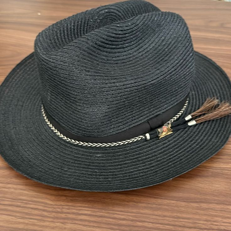 Biltmore Hats - Cowboy Pinch Straw Hat - Size 7 3/8 Made In Usa. New Without Tags. Black Fedora Sun Hat For Kentucky Derby, Casual Black Boater Hat With Short Brim, Black Adjustable Boater Hat With Short Brim, Classic Black Fedora For Vacation, Casual Black Fedora Straw Hat, Casual Black Straw Hat With Flat Brim, Adjustable Black Casual Straw Hat, Casual Black Adjustable Straw Hat, Casual Black Fedora For Travel