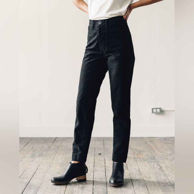 High-Rise Pant With A Slim, Tapered Leg And Cute Crop Length From Aritzia Brand Community. These Are Very Similar To The Jesse Kamm Ranger Pant At A Fraction Of The Price. 100% Cotton, Tried On But Never Worn (Too Short For Me). Lint From Storage Otherwise Perfect Condition. Cover Image Is Kamm Ranger Pant To Give An Idea Of The Fit. See Photos For Measurements. Waist: 15 In Rise: 12 In Inseam: 27 In High Waist Relaxed Fit Cotton Dress Pants, High Waist Cotton Dress Pants With Relaxed Fit, Fitted High-waisted Cotton Jeans, Non-stretch High Waist Cotton Dress Pants, Fall High-waisted Tapered Chinos, Fall Tapered High-waisted Chinos, Fitted Black Straight Leg Chinos, Black Fitted Tapered Leg Chinos, Fitted Black Chinos With Tapered Leg