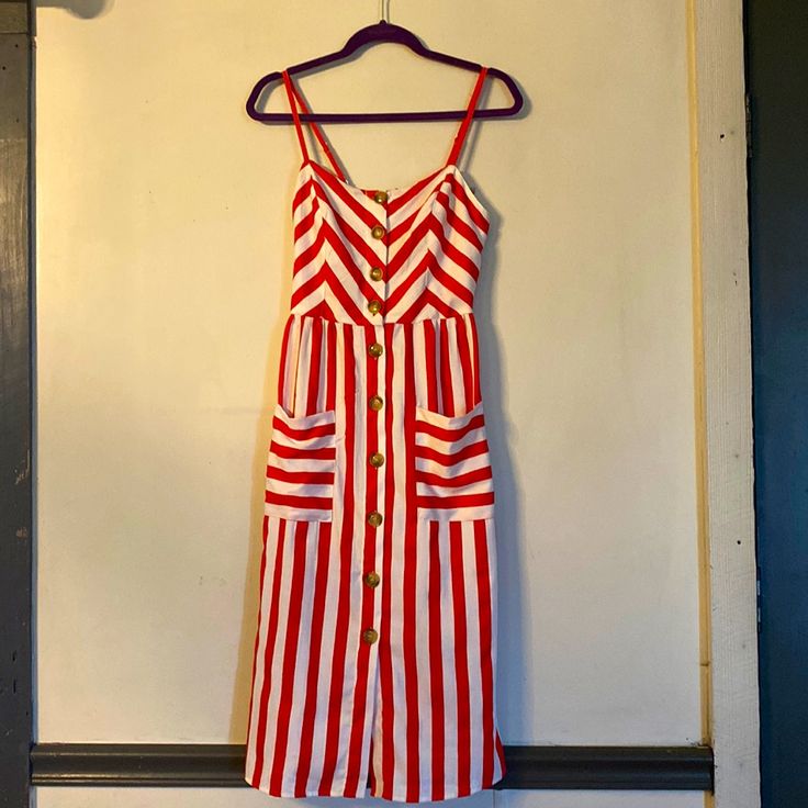 Red And White Maxi Dress Small. New With Tags Red Cotton Lined Sundress, Red Lined Midi Dress For The Beach, Retro Red Dress For Day Out, Red Cotton Midi Sundress, Red Summer Sundress Midi Length, Red Cotton Midi Length Sundress, Red Lined Midi Dress For Summer, Red Sundress Midi Dress With Lining, Red Lined Sundress Midi Dress