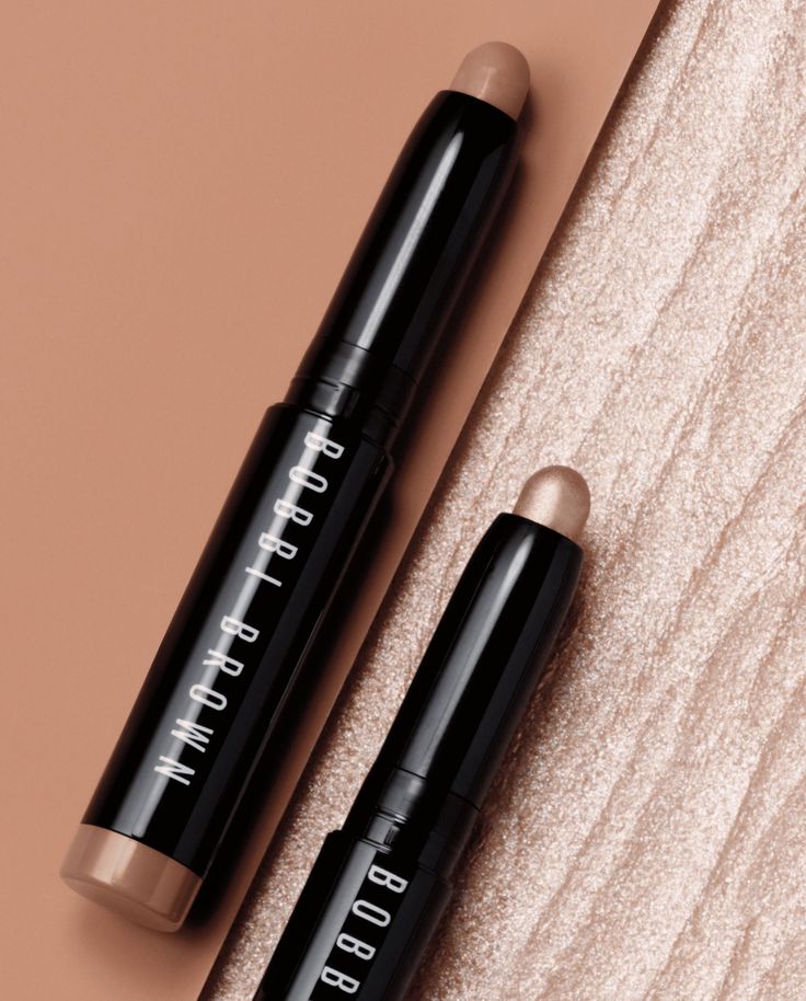 Receive your complimentary mini Bobbi Brown Long-Wear Cream Shadow Stick Duo in shades Taupe and Moonstone, when you spend $100 or more on Bobbi Brown!💄 Shop Bobbi Brown online via the link in bio, or in-store at Queen Street, Auckland. #bobbibrown #giftwithpurchase #newarrivals #smithandcaugheys Offer ends midnight 14th April 2024, or while stocks last. T&C’s apply. See website for more details. Corrector Concealer, Blending Eyeshadow, Eye Looks, Shadow Sticks, Too Faced Foundation, Shop Makeup, Makeup Gift, Cream Eyeshadow, Makeup Shop