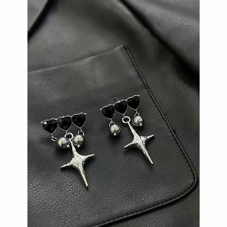 Color: Black Zirconium Three-Piece Heart Asterism Ear Studs Fashion Element: Love Heart/Heart Shape Style: Sweet and Cool Style Gothic Black Heart-shaped Earrings, Black Dangle Heart Pierced Earrings, Black Metal Earrings For Valentine's Day, Black Metal Earrings With Heart Charm, Black Heart Drop Earrings, Black Metal Heart Charm Earrings, Black Heart Charm Dangle Earrings, Black Dangle Heart Charm Earrings, Black Dangle Heart Earrings With Charm