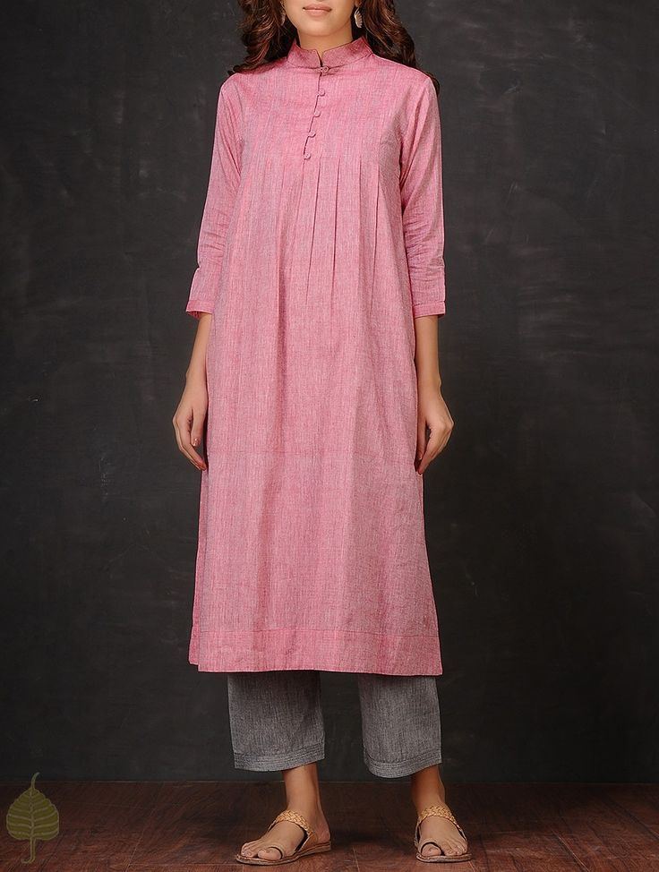 Buy Pink Pleated Mangalgiri Cotton Kurta by Jaypore Women Kurtas Online at Jaypore.com Khadi Kurta, Kurta Style, Salwar Designs, Long Kurti Designs, Cotton Kurti Designs, Salwar Kamiz, Cotton Dupatta, Kurti Neck Designs, Kurta Designs Women