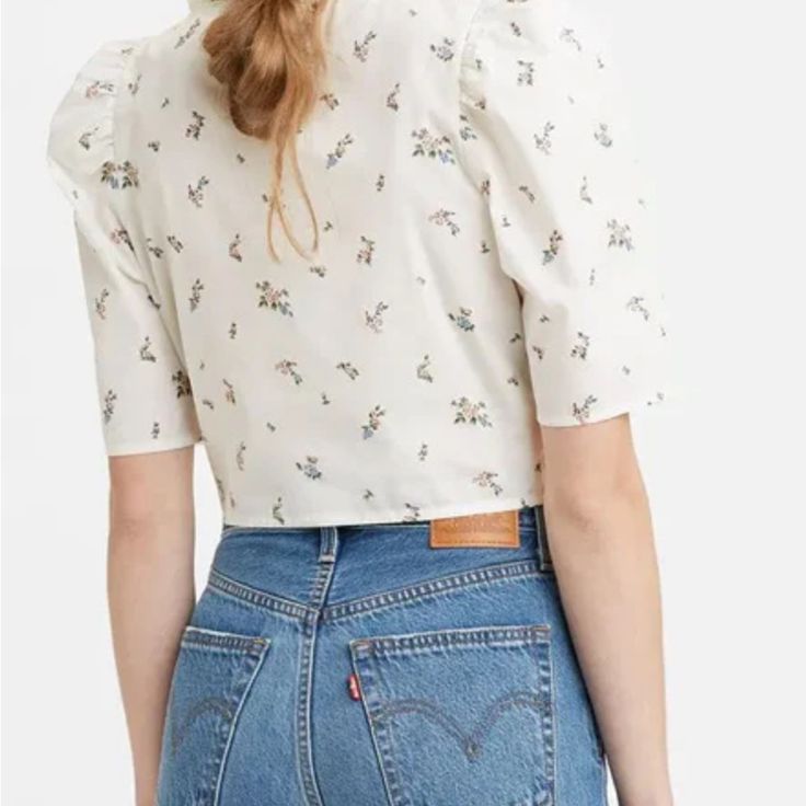 Levi’s Joelle Crop Top Floral Blouse Size Xl New With Tags Country Chic Levi's Button-up Tops With Button Closure, Levi's Cotton Tops With Button Closure, Levi's Relaxed Fit Top With Buttons, Relaxed Fit Levi's Tops With Buttons, Levi's Workwear Tops With Buttons, Relaxed Fit Puff Sleeve Tops With Buttons, Puff Sleeve Tops With Buttons In Relaxed Fit, Spring Puff Sleeve Top With Button Closure, Levi's Shirt For Spring