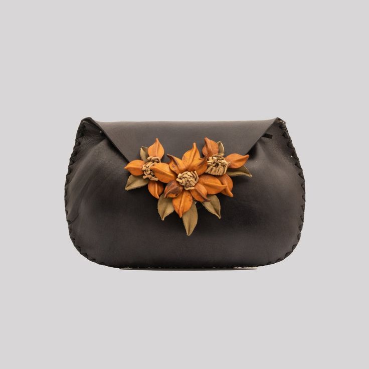 Our handcrafted leather purse bag model with a stylish and eye-catching design suitable for multi-purpose use. We prepare our collections by combining high quality natural leathers with Turkish handcraftsmanship. 100% genuine cow leather 100% Turkish handcraft Since the product is handmade, there may be slight differences from the image. Leather Shoulder Bag Shaped Like A Clutch, Black Leather Top Handle Pouch, Everyday Leather Clutch Belt Bag, Brown Leather Tote Evening Bag, Elegant Leather Belt Bag For Everyday, Leather Clutch Belt Bag With Detachable Strap, Leather Belt Bag With Detachable Strap And Clutch Shape, Leather Clutch Belt Bag For Everyday, Rectangular Leather Clutch