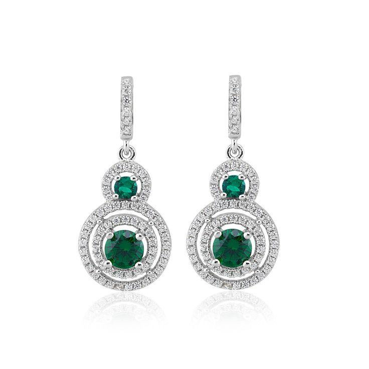 1.92 ct diamond earlobe earrings Total 148 diamond stones Green main stones White small stones Silver made Green Brilliant Cut Diamond Earrings, Green Diamond Earrings In Fine Jewelry Style, Green Diamond Earrings Fine Jewelry, Fine Jewelry Green Diamond Earrings, Green Diamond Earrings With Prong Setting, Classic Green Diamond Earrings, Diamond Drop Earrings With Brilliant Cut, Green Diamond Chandelier Drop Earrings, Brilliant Cut Cubic Zirconia Dangle Earrings