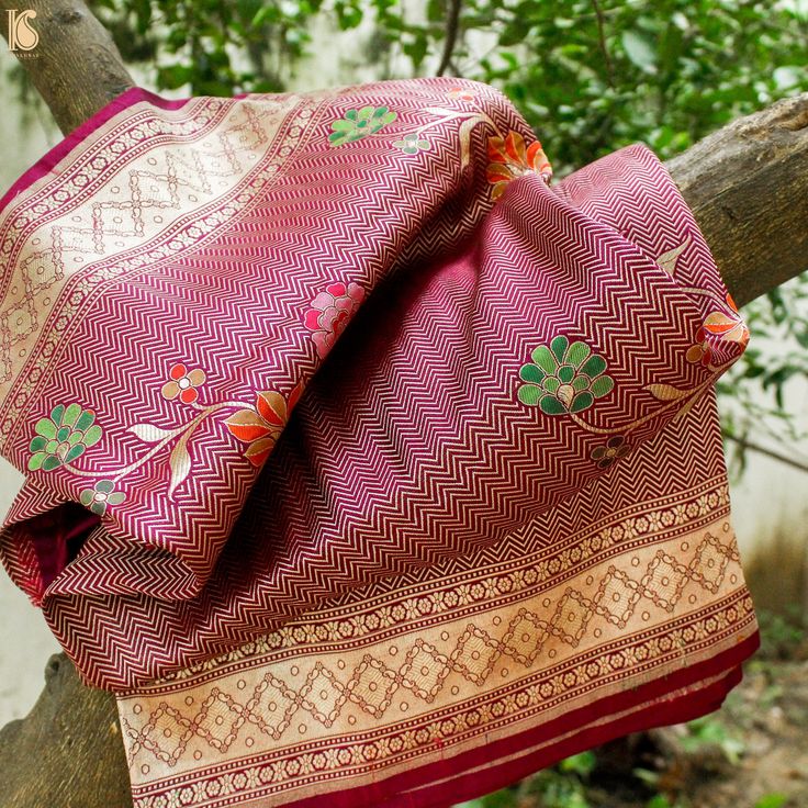 Hopbush Pink Pure Banarasi Silk Handwoven Tanchui Dupatta - Khinkhwab Multicolor Saree With Woven Motifs For Traditional Ceremonies, Folk Style Traditional Wear For Ceremonies, Multicolor Dupatta With Weaving Work For Traditional Ceremonies, Multicolor Folk Traditional Wear With Pallu, Traditional Brocade Saree With Patterns, Traditional Brocade Saree With Traditional Patterns, Folk Traditional Wear With Traditional Patterns For Transitional Season, Folk Traditional Wear With Traditional Patterns, Traditional Wear With Traditional Patterns For Transitional Season