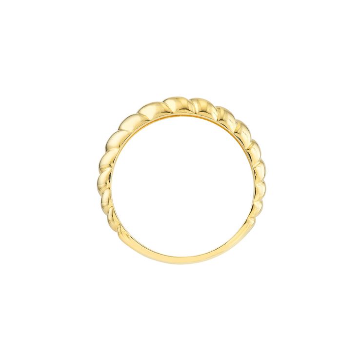 A timeless design that will elevate your style. Measuring 5.6mm, this ribbed ring looks effortlessly classic and chic. Made in 14K gold, ring size 7.- 14K Yellow Gold - Ribbed design - 5.6mm width - Ring size 7 - Classic and chic look Ribbed Ring, Round Solitaire Rings, Unisex Earrings, Gold Rings Stackable, Diamond Fashion Rings, Choker Pendant, Domed Ring, Sterling Silver Hoop Earrings, Mens Jewelry Bracelet