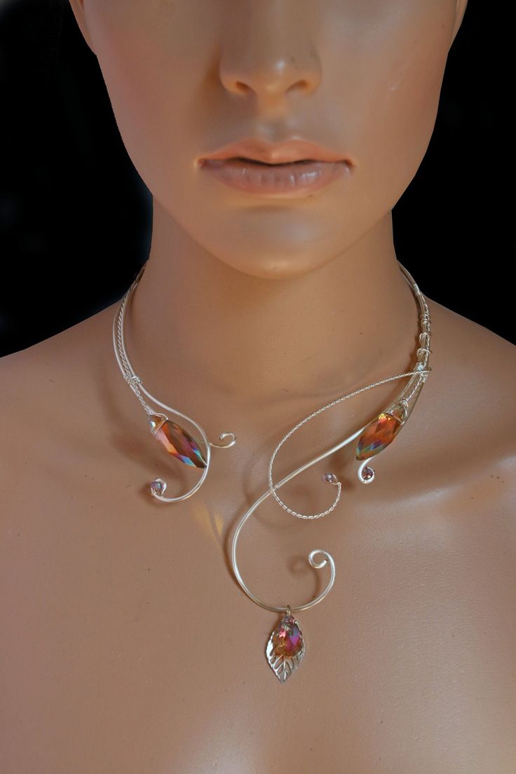 "ELVEN NECKLACE , elvish necklace ,torc , crystal necklace , elven jewelry , medieval necklace , elven jewelry A unique, silver elven torc necklace that looks amazing dressed up or down! Looks great with formal wear for an elegant look akin to an elven queen. This piece adds a touch of historical romance to casual outfits for an unexpected touch of whimsical charm! Quite befitting for medieval \\ renaissance \\ fantasy styles! **MADE TO ORDER** (please allow 3-5 days for construction prior to sh Fantasy Necklace Art, Necklace Fantasy Art, Elvish Necklace, Fantasy Jewelry Necklace, Unique Necklace Designs, Torc Necklace, Elven Necklace, Fantasy Accessories, Elven Queen