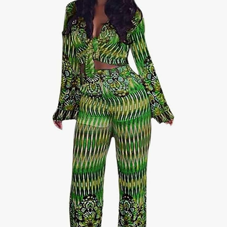 Nwot Green 2 Pc Pattern Outfit Green Two-piece Vacation Set, Green Two-piece Set For Vacation, Green Matching Set For Fall, Fall Green Matching Set, Fitted Green V-neck Sets, Green Fitted Sets For Vacation, Chic Green Matching Set, Green Two-piece Set For Night Out, 2 Piece Jean Outfit