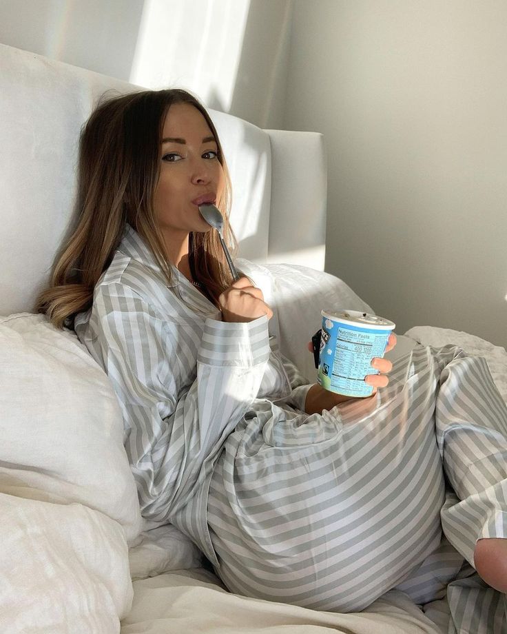 Pajamas Aesthetic, Pajama Day, Pj Party, Fall Mood, Book Character, Book Writing, Branding Photoshoot, Character Aesthetic, Home Photo