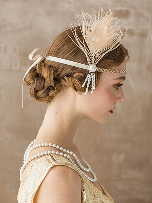 1920s Hairstyles - How to Rock the Most Popular Hairstyles From the Easy 1920s Hairstyles, Roaring 20s Hairstyles, 1920 Hairstyles, 1920s Hairstyles, 20s Hair, Flapper Hair, Gatsby Hair, 1920s Headband, Gatsby Headpiece