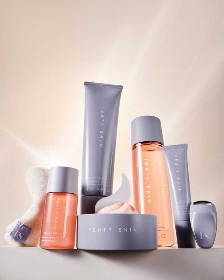 fenty skin care Fenty Beauty Product Photography, Fenty Beauty Skincare, Fenty Skin Aesthetic, Fenty Packaging, Product Arrangement, Skincare Products Aesthetic, Celebrity Skincare, Fenty Skin, Gucci Beauty