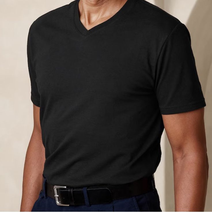 Brand New In Packaging Black Vneck Premium Wash Short Sleeve Black Cotton V-neck Shirt, Mens Short Sleeve Shirt, Banana Republic Factory, Mens Navy, Oxford Shirt, Blue T, Work Shirts, Blue Tshirt, V Neck Tee