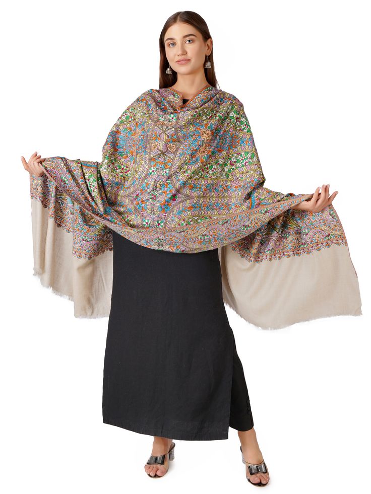 Experience sophistication with our Chic Pashmina Shawl, meticulously designed with elegant hand embroidery. Created from pure Kashmiri pashmina in a classic off-white shade, this shawl epitomizes luxurious comfort and timeless allure. Product Details: Hand Embroidered Pure Kashmiri Pashmina Shawl Material: Pure Pashmina (100% Cashmere) Size: 100 cm X 203 cm / 40 Inch X 80 Inch / 1.1 x 2.2 Yards (Approx) Base Color: Off White Embroidery: Intricate hand embroidery (Paper Mache Embroidery) Sourced Kashmiri Paper Mache, White Pashmina, Embroidery Paper, Simple Hijab, Hijab Trends, White Chic, Wool Wrap, Pashmina Shawl, Modern Wardrobe