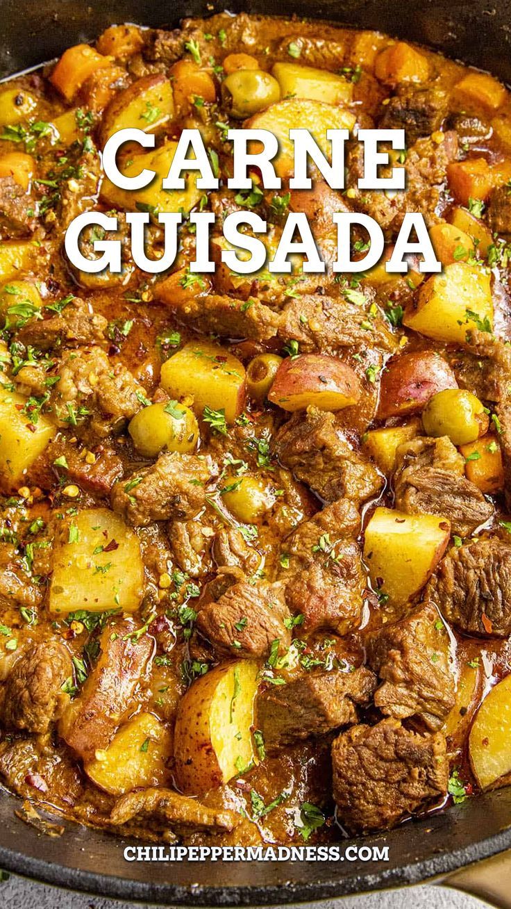 Carne Guisada hot and ready in a big skillet Carne Guisada Recipe, Guisada Recipe, Stew Crockpot, Meat And Potatoes, Carne Guisada, Boricua Recipes, Hispanic Food, Mexican Food Recipes Easy, Beef Stew Recipe