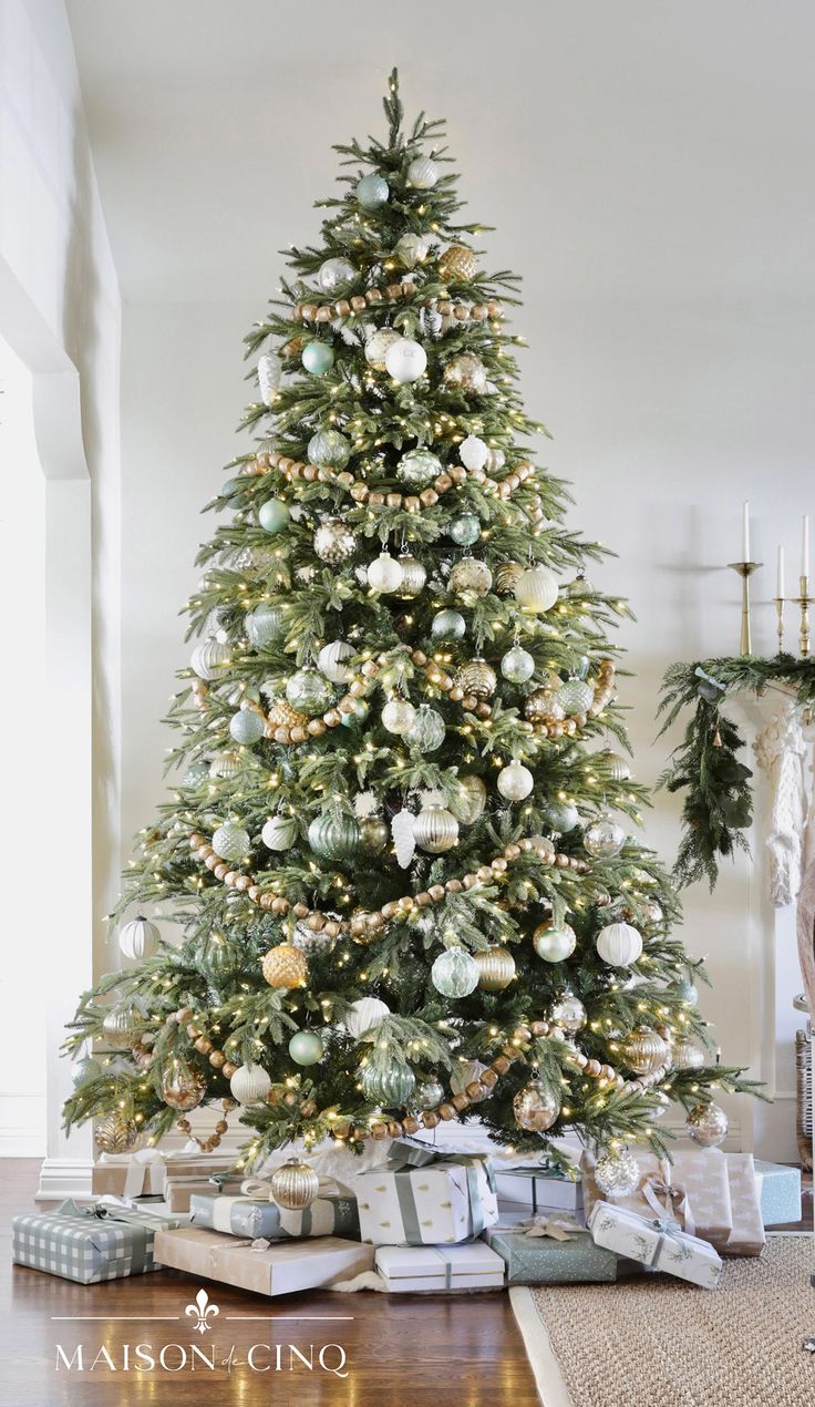 a decorated christmas tree in a living room