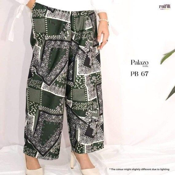 Womens Palazo are made of modern batik, 100% cotton, material grade AAA, Abstract and flower patterns. Pocket is available on the right side of palazo. The size chart refers to the attached picture. Available size: Size 1, size 2  and size 3.  After the first washing, our product will not shrink from its normal size and the colour will not be faded. Casual Floral Print Wide Leg Set, Casual Wide Leg Sets With Floral Print, Casual Printed Cotton Sets, Cotton Printed Pants For Vacation, Summer Cotton Sets With Long Pants, Cotton Long Pants Set For Summer, Casual Patterned Cotton Sets, Green Cotton Summer Sets, Green Printed Cotton Pants