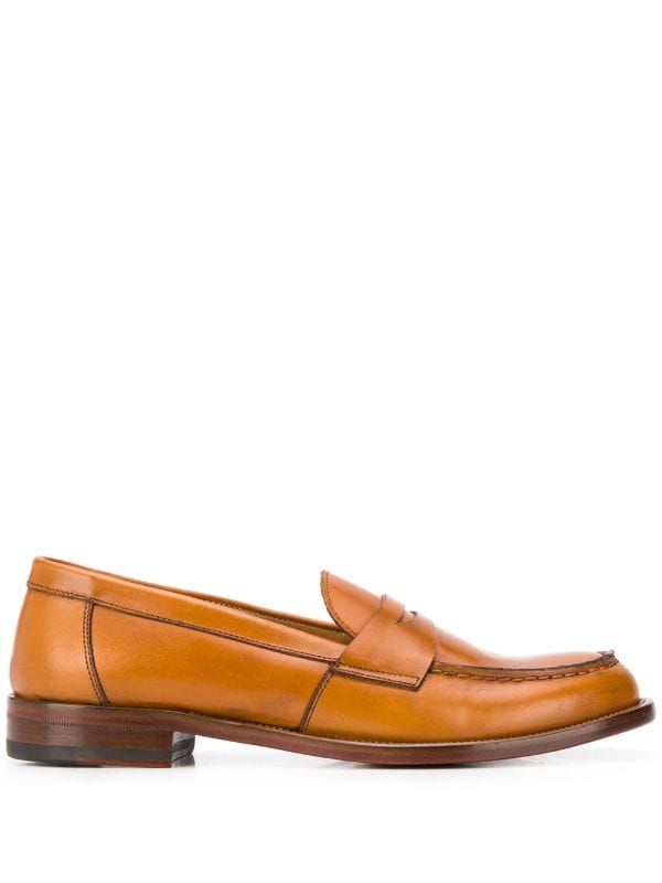 Shop brown Scarosso Harper slip-on loafers with Express Delivery - Farfetch Loafers Brown, Shoe Last, Black Friday Promotions, Burberry Handbags, Light Tan, Leather Loafers, Low Heels, Loafer Shoes, Tan Leather