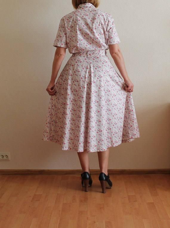 "Vintage Dress Floral Flower Print Short Sleeve Button up Long Midi Summer Romantic Sundress Button Down Ivory Pink Green Boho Shown on model M Measurements(lying flat): Length: 48\"/ 122 cm Shoulders:16.5\"/ 42 cm Sleeve 8.5\"/ 22 cm Bust:19.5\"/ 49 cm Waist:14 2/8\"/ 36 cm Condition: excellent Vintage Condition Please check measurements to insure a proper fit. Remember to allow yourself some extra room for movement. You can compare these with something from your closet that fits you well. Plea White Button-up Feminine Dress, White Button-up Feminine Shirt Dress, White Feminine Button-up Shirt Dress, White Feminine Button-up Dress, Short Sleeve Dresses With Button Closure For Garden Party, Knee-length Button Closure Garden Party Dresses, Knee-length Button Closure Dress For Garden Party, Knee-length Dresses With Button Closure For Garden Party, White Button-up Shirt Dress With Floral Print