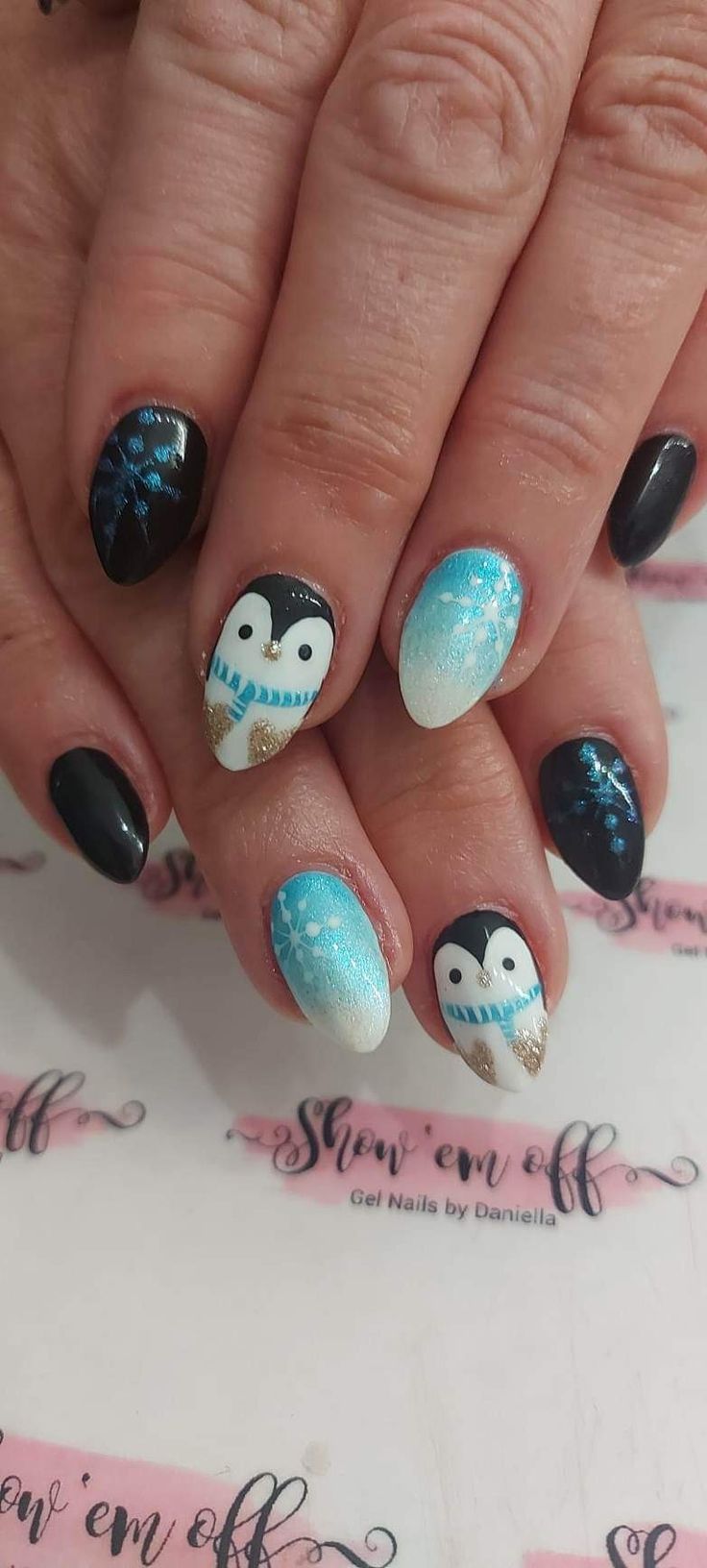 New nails from the so very talented Daniella Christmas Nails Penguin Winter, Pink Penguin Nails, Polar Bear Nails Christmas, Winter Bear Nails, Penguin Nail Art Christmas, Winter Penguin Nails, Penguin Christmas Nails, Cute Gel Nails For Winter, Penguin Nails Christmas