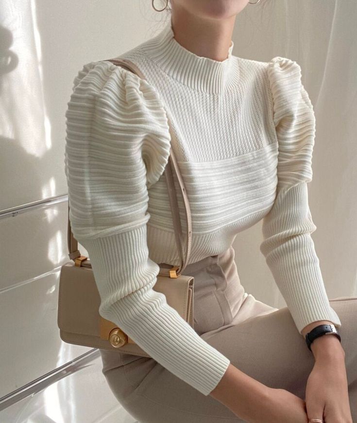 Elegant Long Sleeve Solid Color Sweater, Chic Non-stretch Long Sleeve Sweater, Elegant Beige Solid Color Sweater, White Blouse For Fall, White Solid Color Blouse For Fall, Versatile White Blouse For Fall, Non-stretch White Tops For Fall, Versatile White Fall Blouse, Chic Long Sleeve Stretch Sweater