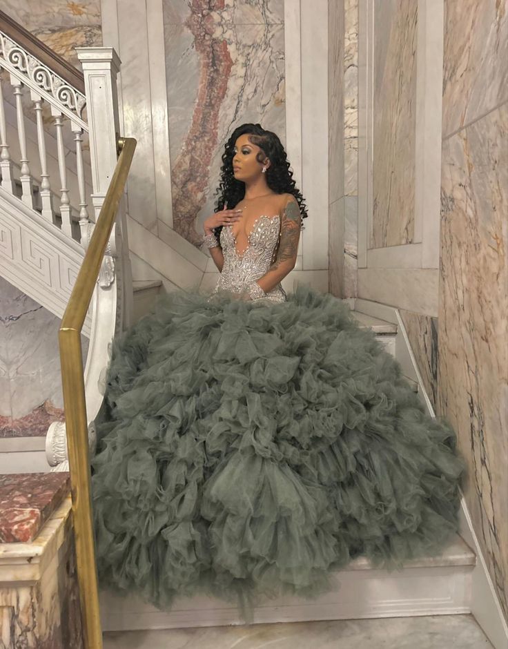 Ball Dresses Black Women, Sweet 16 Dresses Elegant, Big Fluffy Prom Dresses, Prom Dresses Fluffy Long, Prom Poofy Dresses, Prom Dresses Black Women Plus Size, Prom Pictures Black Women, Cute Prom Dresses Black Women, Prom Dresses Big Poofy