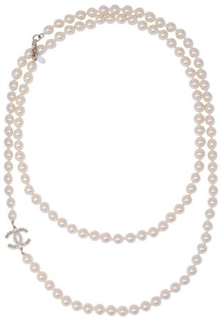 Vintage Chanel Runway, Cc Pearl Necklace, Doctor Jewelry, Vintage Chanel Jewelry, Chanel Necklace, Chanel Pearls, Kawaii Jewelry, Rent The Runway, Chanel Jewelry