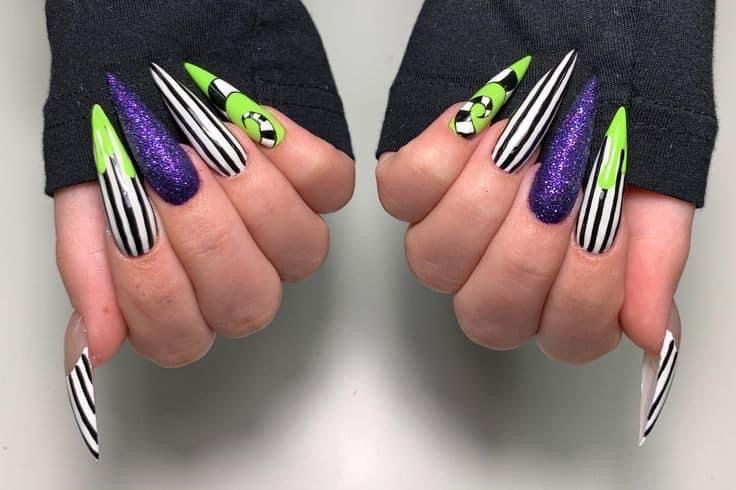 Beetlejuice Nail Art, Beetlejuice Nails, Horror Nails, Holloween Nails, Halloween Acrylic Nails, Gothic Nails, Edgy Nails, Goth Nails, Dope Nail Designs