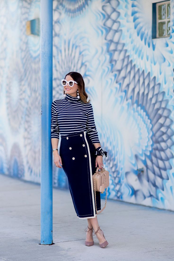 J. Crew Navy Nautical Skirt Nautical Outfit Women, Nautical Fashion Women, Jenna Lyons Style, Nautical Skirt, Nautical Chic, Nautical Outfits, Chicago Fashion, Nautical Looks, Nautical Dress