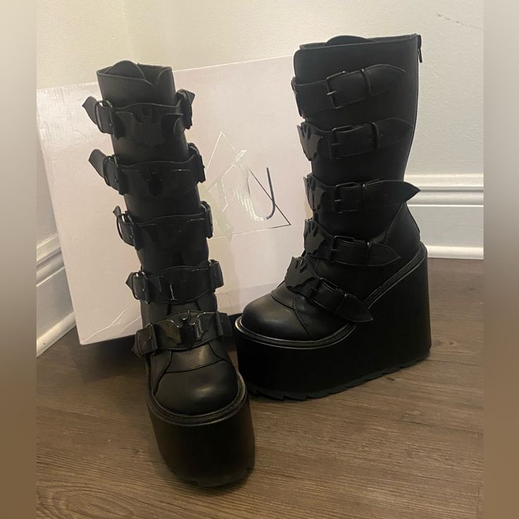 Brand New Come In Their Original Box And Packaging Sold Out On The Yru Website Yru Shoes, Original Box, Black Shoes, Designer Shoes, Bat, Women Shoes, Boots, The Originals, Women Shopping