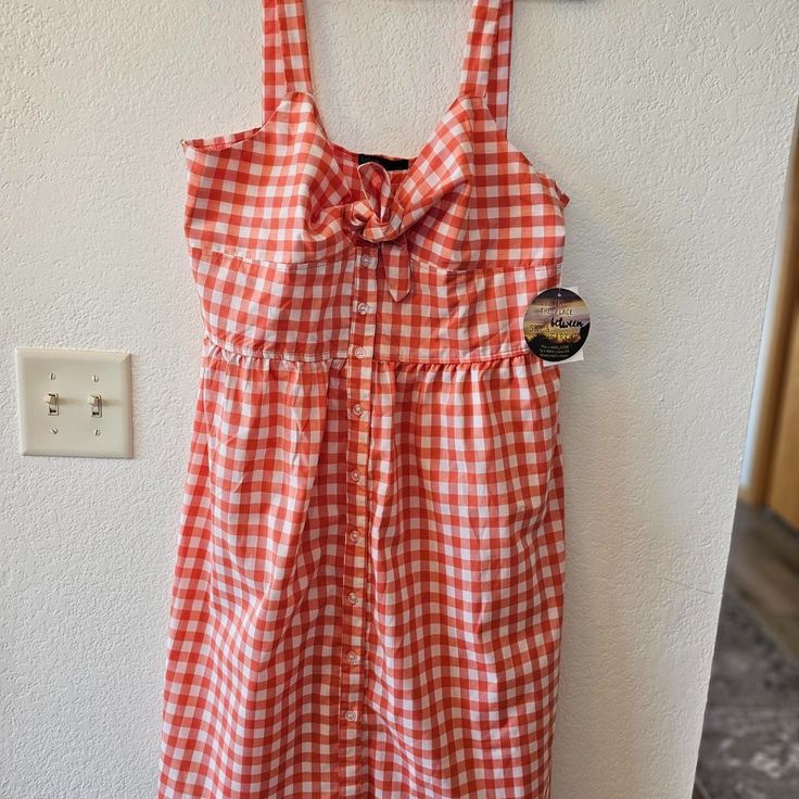 Bebop Orange Gingham Dress - Front Tie, Button Down - Nwt - Size Xl *Bebop Summer Dress *Orange Gingham Dress - Plaid/Checkered *Size Xl *New With Tags *Excellent Condition, Never Worn *Not Lined And No Stretch *Sleeveless, Straps, Tie Front, Button Down *Armpit To Armpit 19 1/2", Length 38" Waist 32" Beautiful And Fun Dress For Summer Or For Vacations. Light And Airy. Comfortable. From Tie Dress, Plaid Dress, Plus Size Clothing, Gorgeous Dress, Plus Size Dress, Plus Size Sundress, Plus Size Spr Spring Gingham Plaid Dress With Buttons, Button Closure Dress For Picnic, Casual Dresses With Button Closure For Picnic, Casual Dress With Button Closure For Picnic, Casual Dress With Button Closure For Picnics, Gingham Dresses With Buttons For Picnic, Gingham Dress With Buttons For Picnic, Fitted Plaid Dress With Button Closure For Summer, Cotton Gingham Plaid Dress For Vacation