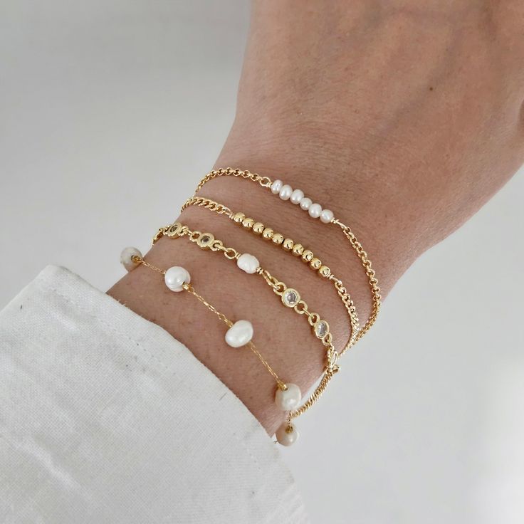 Personalized Pearl Stack Bracelet Set Hypoallergenic Layering Bracelet Femme Beaded Gold Bracelet Gift Set of Bracelets Fresh Pearl - Etsy Chunky Gold Bracelet, Stack Bracelet, Gold Armband, Layered Bracelets, Bracelet Stack, Cleaning Jewelry, Chain Link Bracelet, Bracelet Gift, Link Bracelets